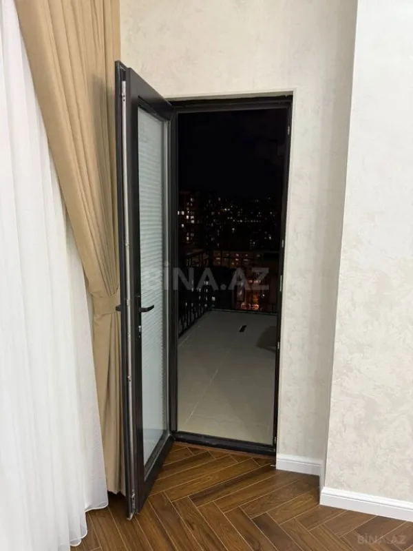 Satılır 2 otaqlı mənzil 74 m²