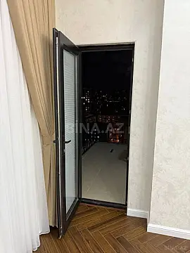 Satılır 2 otaqlı mənzil 74 m²