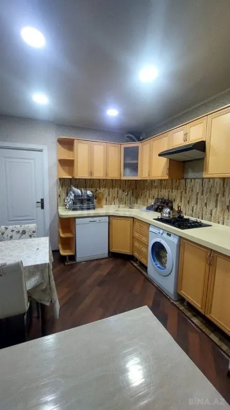 Satılır 3 otaqlı mənzil 80 m²