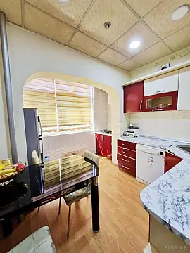 Satılır 4 otaqlı mənzil 105 m² — Bakı 4 otaq 105.00 m²