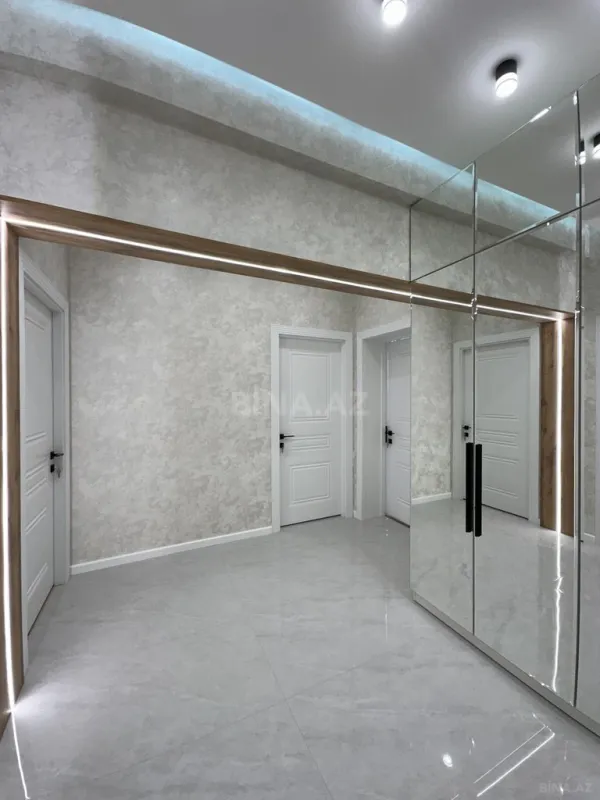 Satılır 3 otaqlı mənzil 80 m²