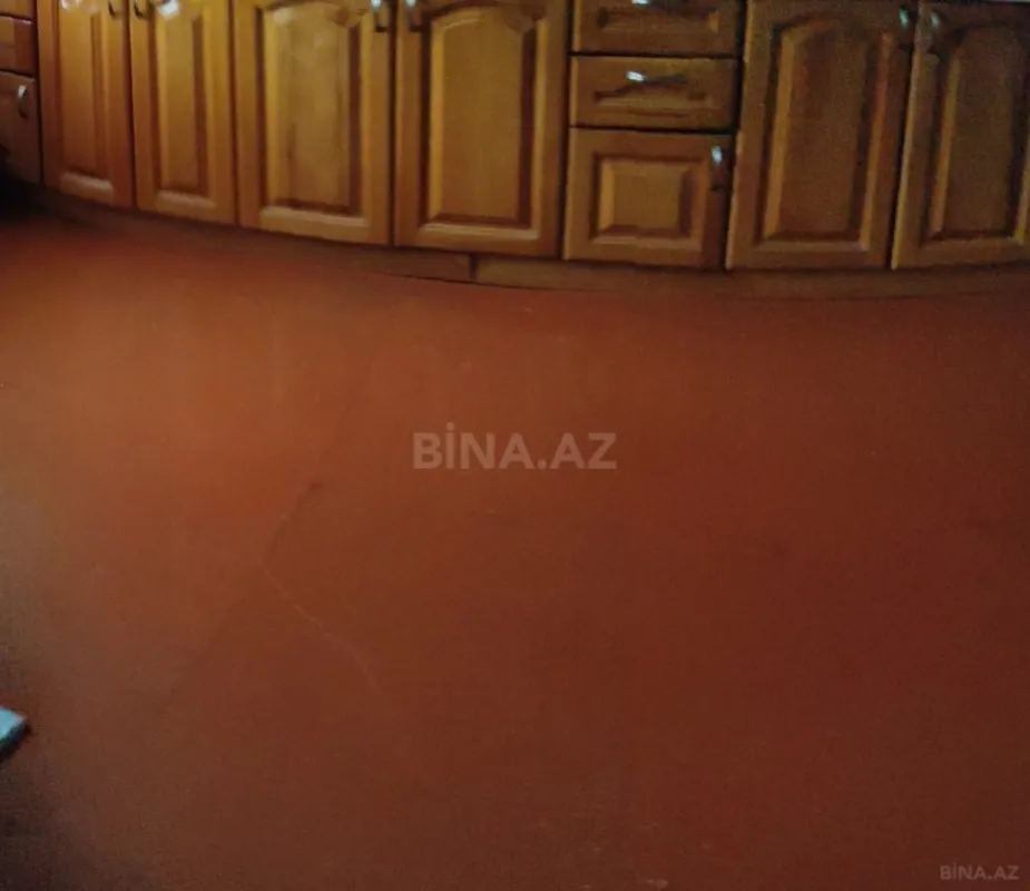 Satılır 6 otaqlı həyət evi 110 m²