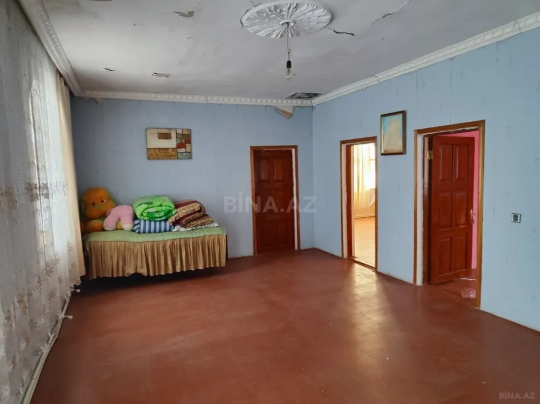 Satılır 6 otaqlı həyət evi 110 m²