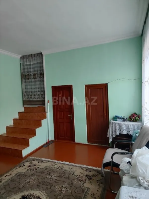 Satılır 6 otaqlı həyət evi 110 m²