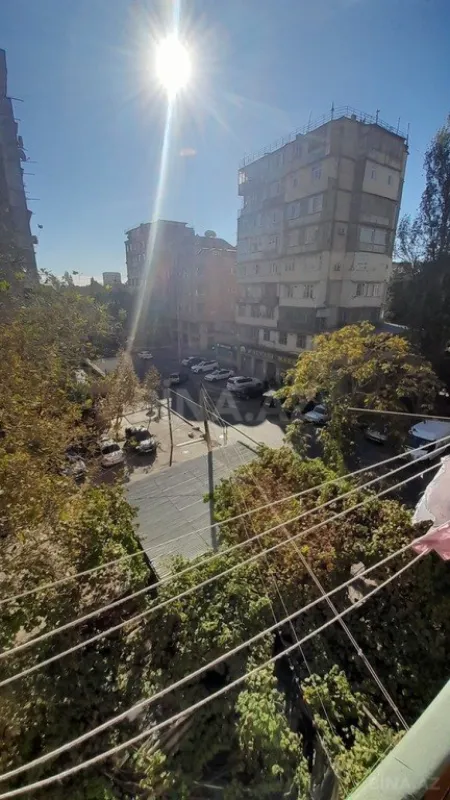 Satılır 2 otaqlı mənzil 45 m²