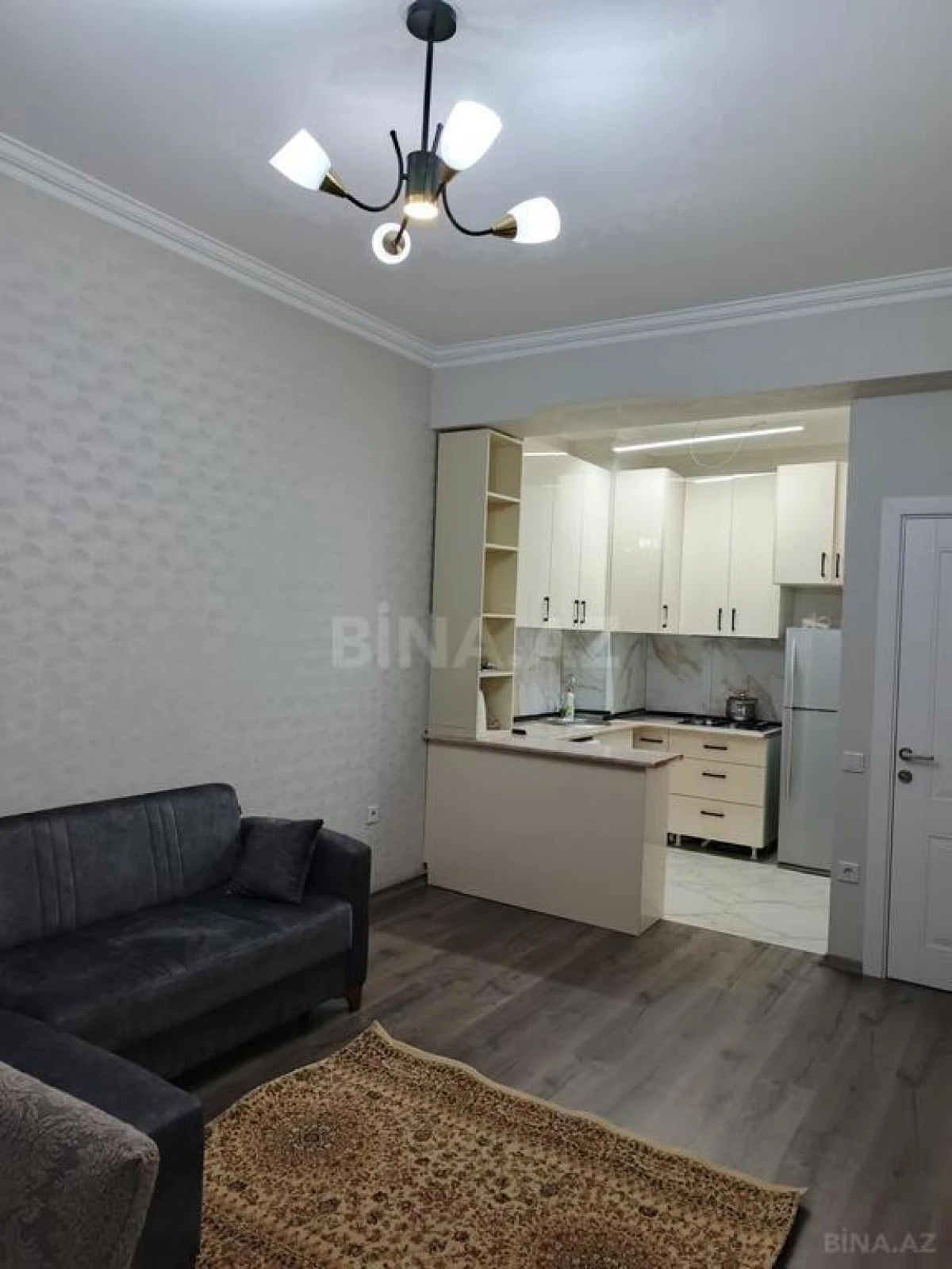 Kirayə verilir 2 otaqlı mənzil 55 m²