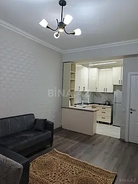 Kirayə verilir 2 otaqlı mənzil 55 m²