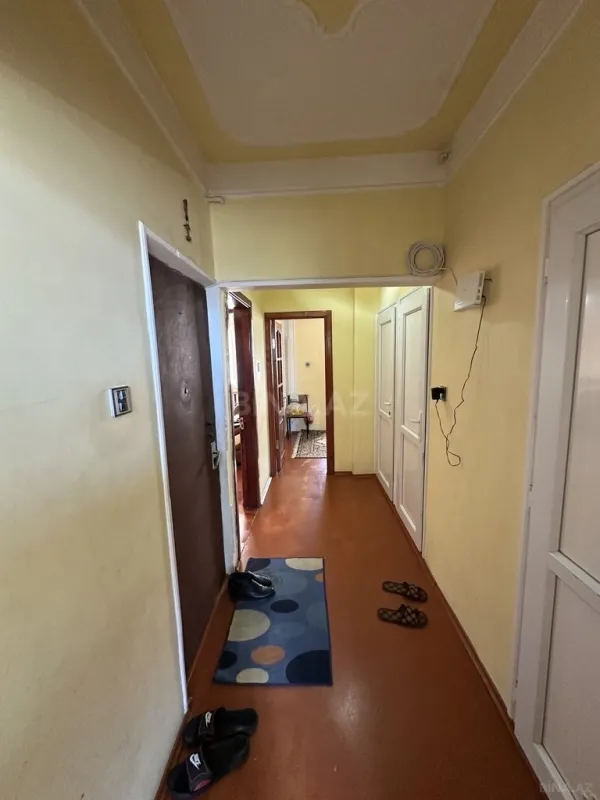 Satılır 2 otaqlı mənzil 65 m²