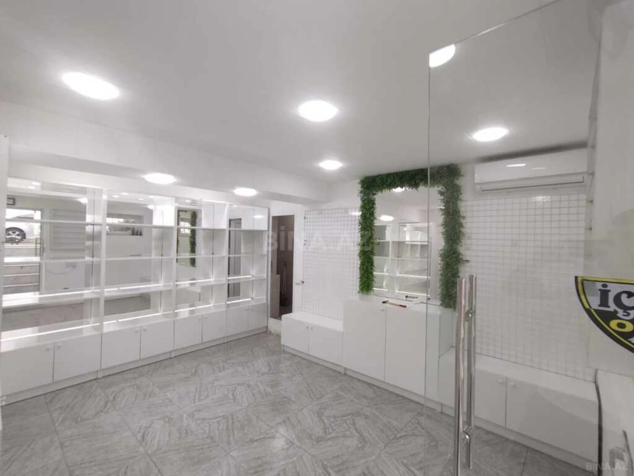 Kirayə verilir obyekt 30 m²