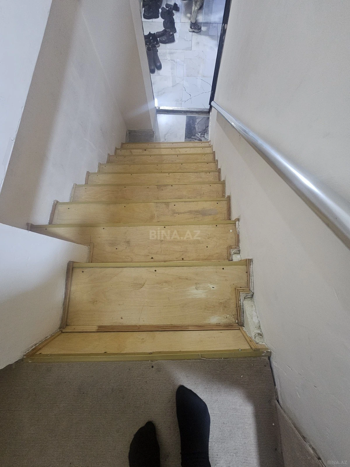 Satılır 5 otaqlı həyət evi 180 m²