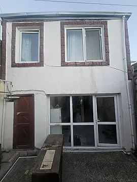 Satılır 5 otaqlı həyət evi 180 m² — Bakı, 7-ci mikrorayon 5 otaq 180.00 m²
