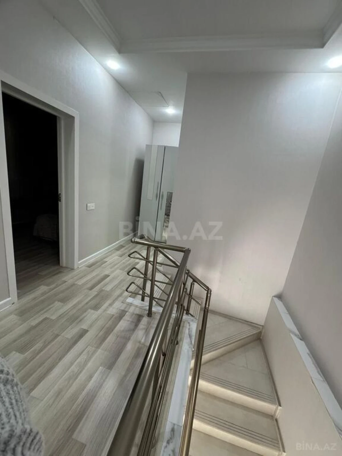 Satılır 4 otaqlı həyət evi 130 m²