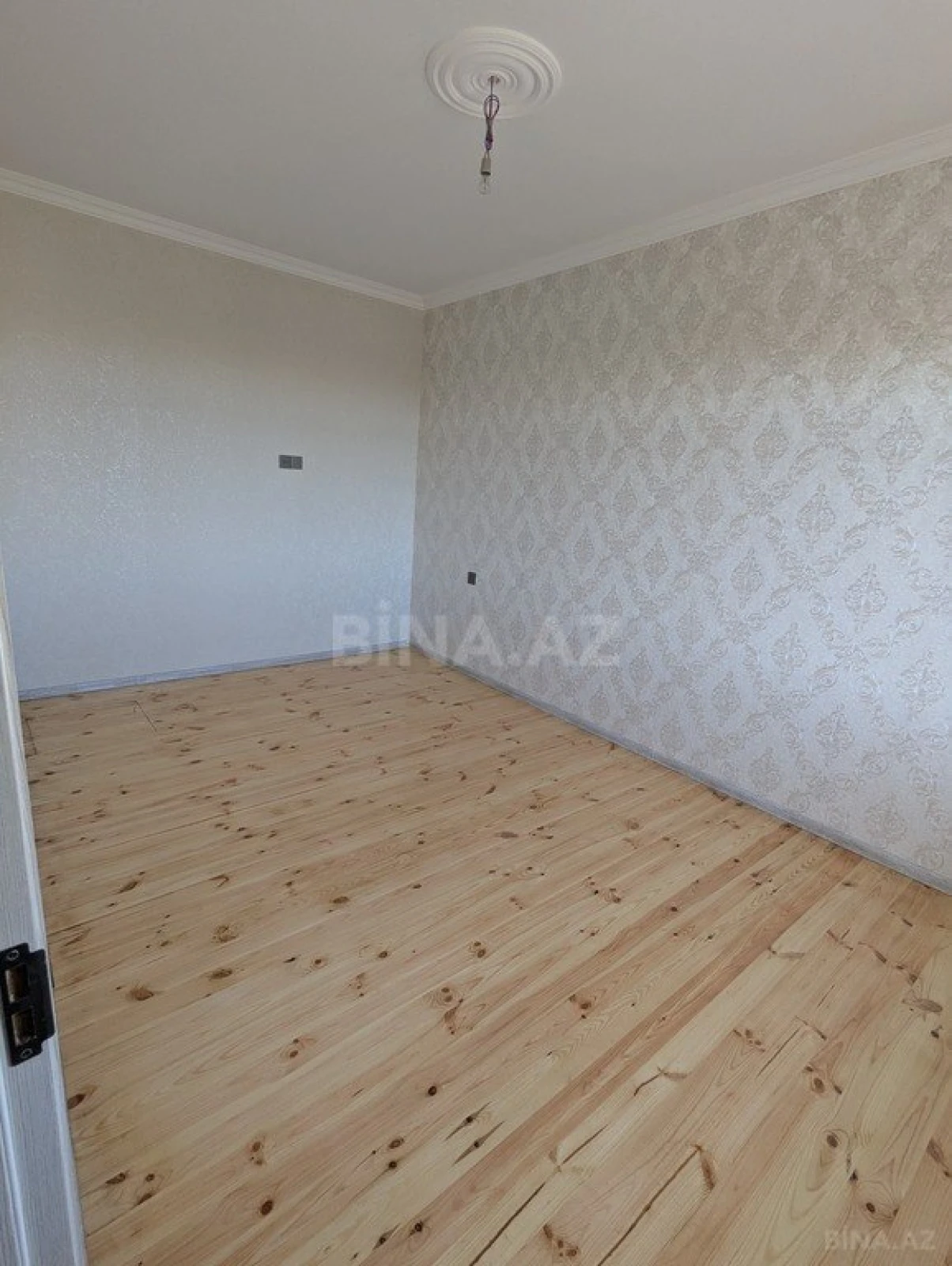 Satılır 2 otaqlı həyət evi 60 m²