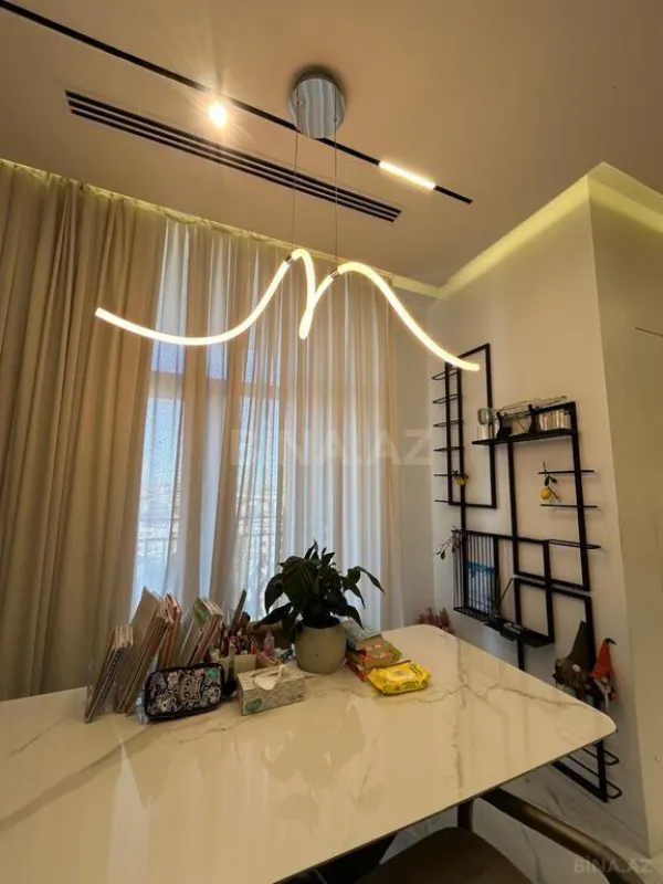 Satılır 3 otaqlı mənzil 89 m²