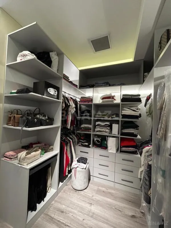 Satılır 3 otaqlı mənzil 89 m²