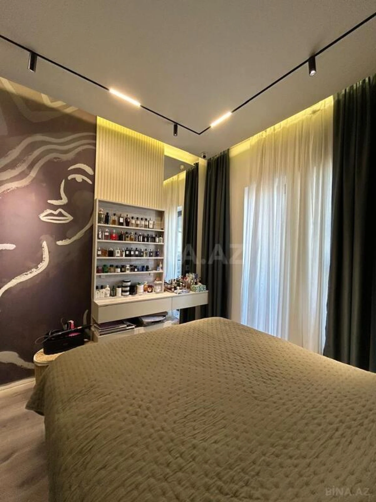 Satılır 3 otaqlı mənzil 89 m²