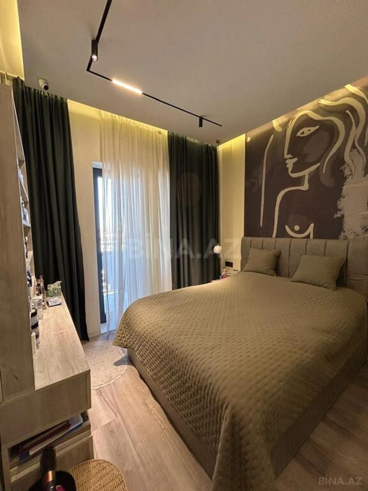 Satılır 3 otaqlı mənzil 89 m²