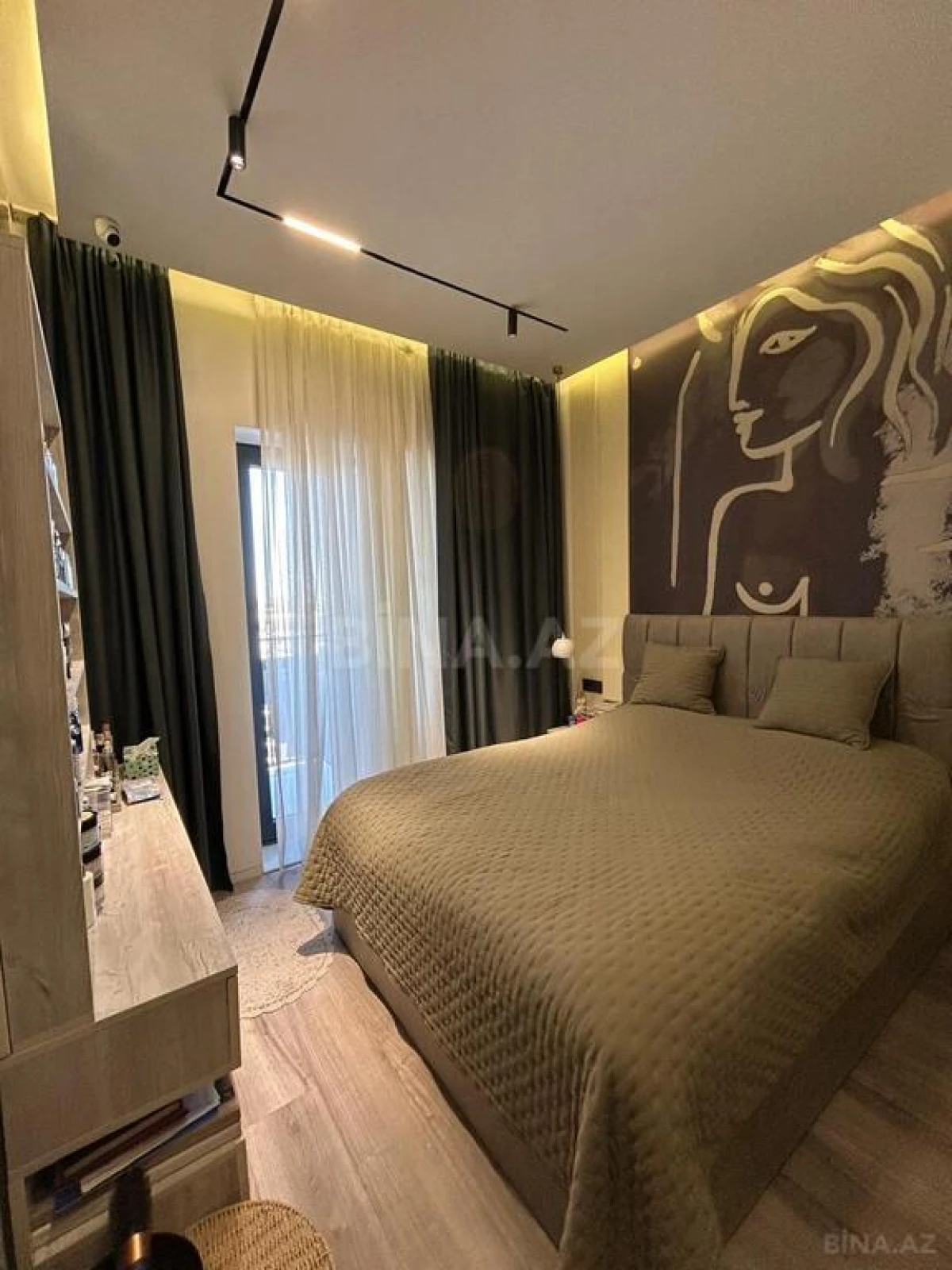 Satılır 3 otaqlı mənzil 89 m²