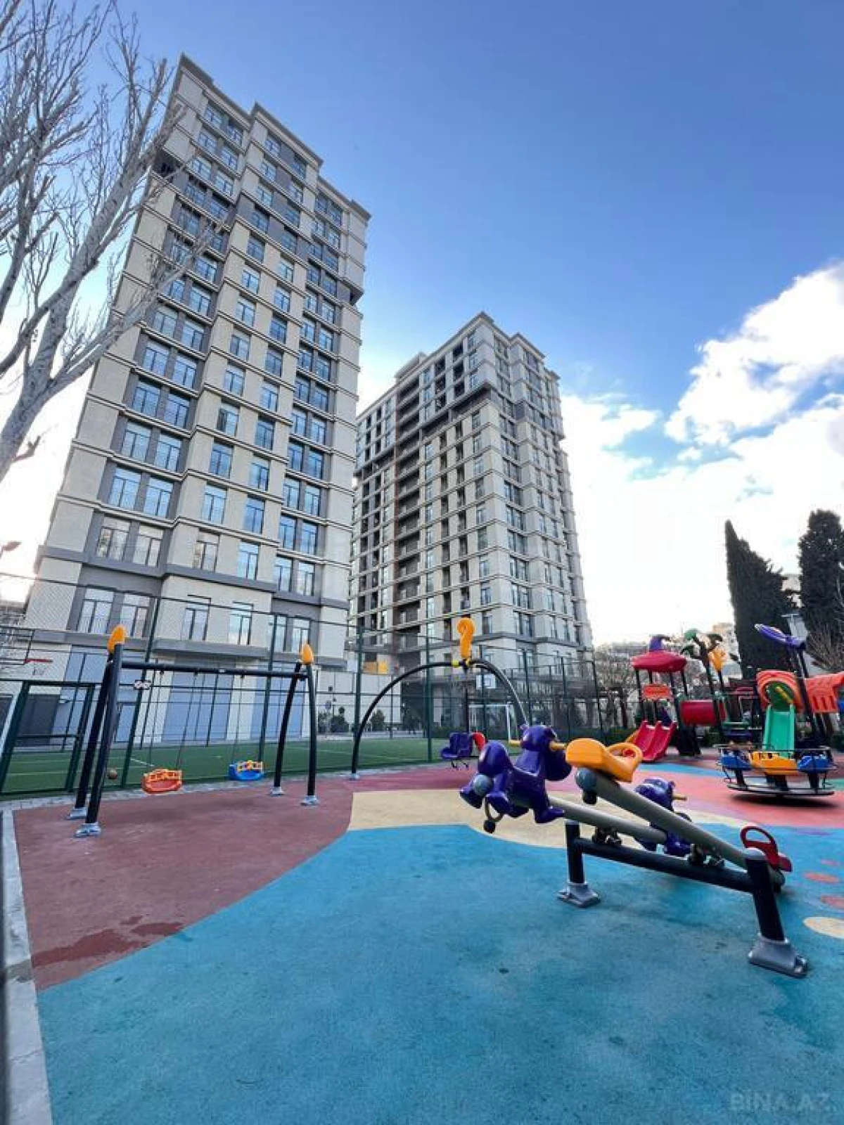 Satılır 3 otaqlı mənzil 89 m²