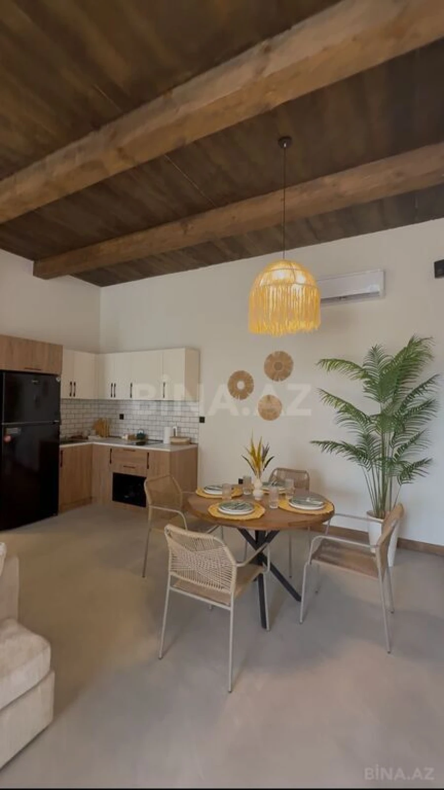 Kirayə verilir 4 otaqlı həyət evi 180 m²