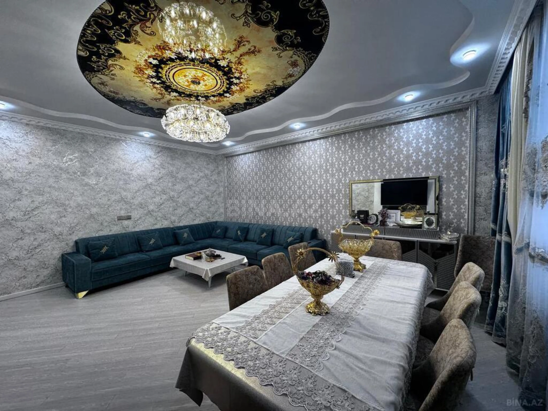 Satılır 3 otaqlı mənzil 140 m²