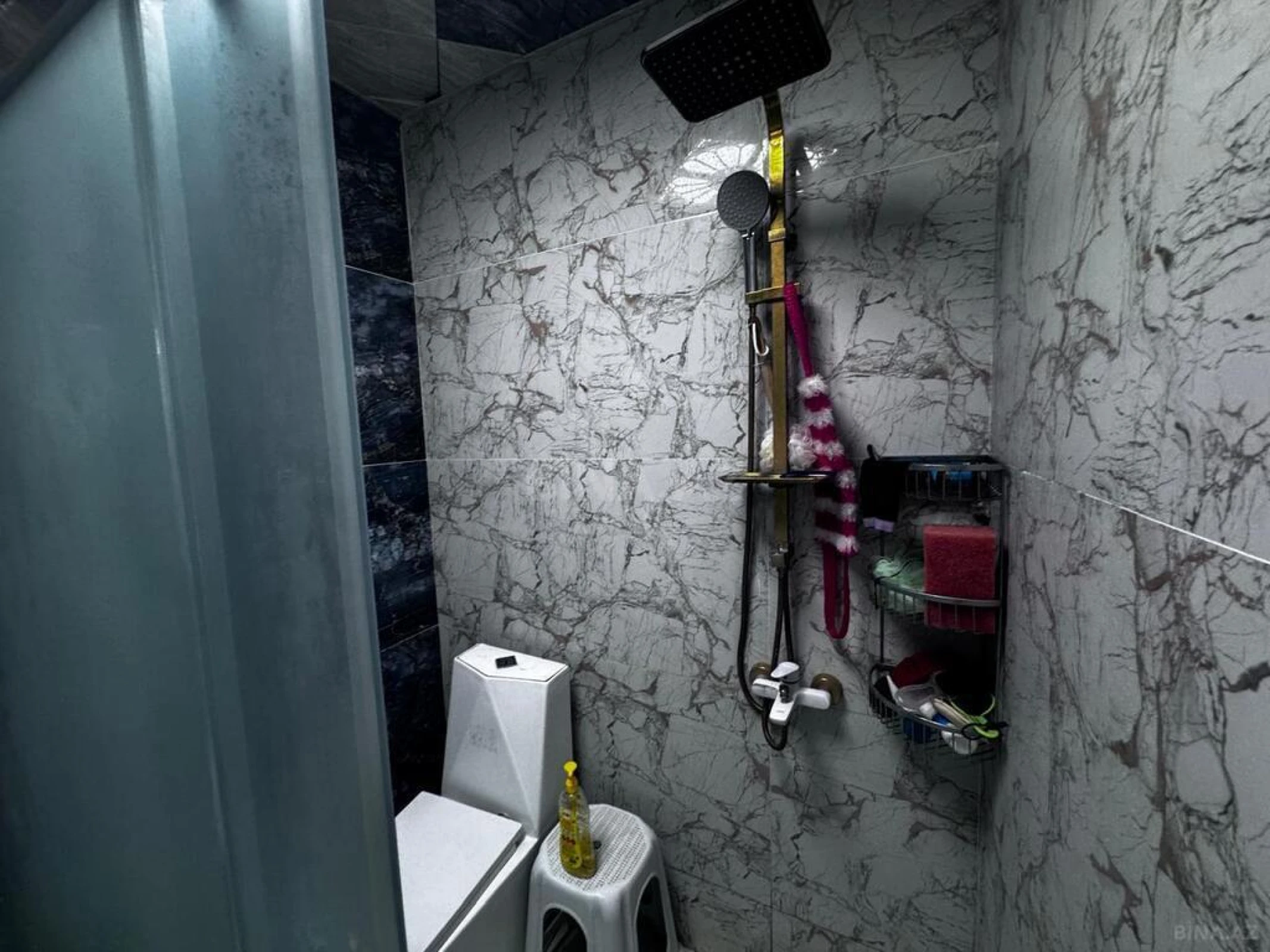 Satılır 3 otaqlı mənzil 140 m²