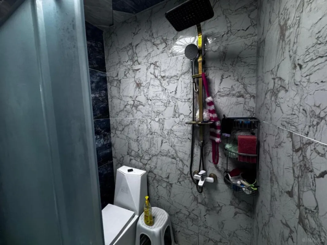 Satılır 3 otaqlı mənzil 140 m²