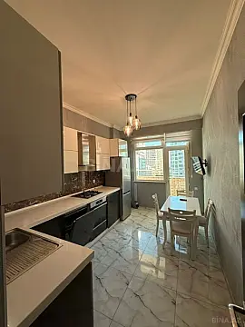 Satılır 3 otaqlı mənzil 120 m²
