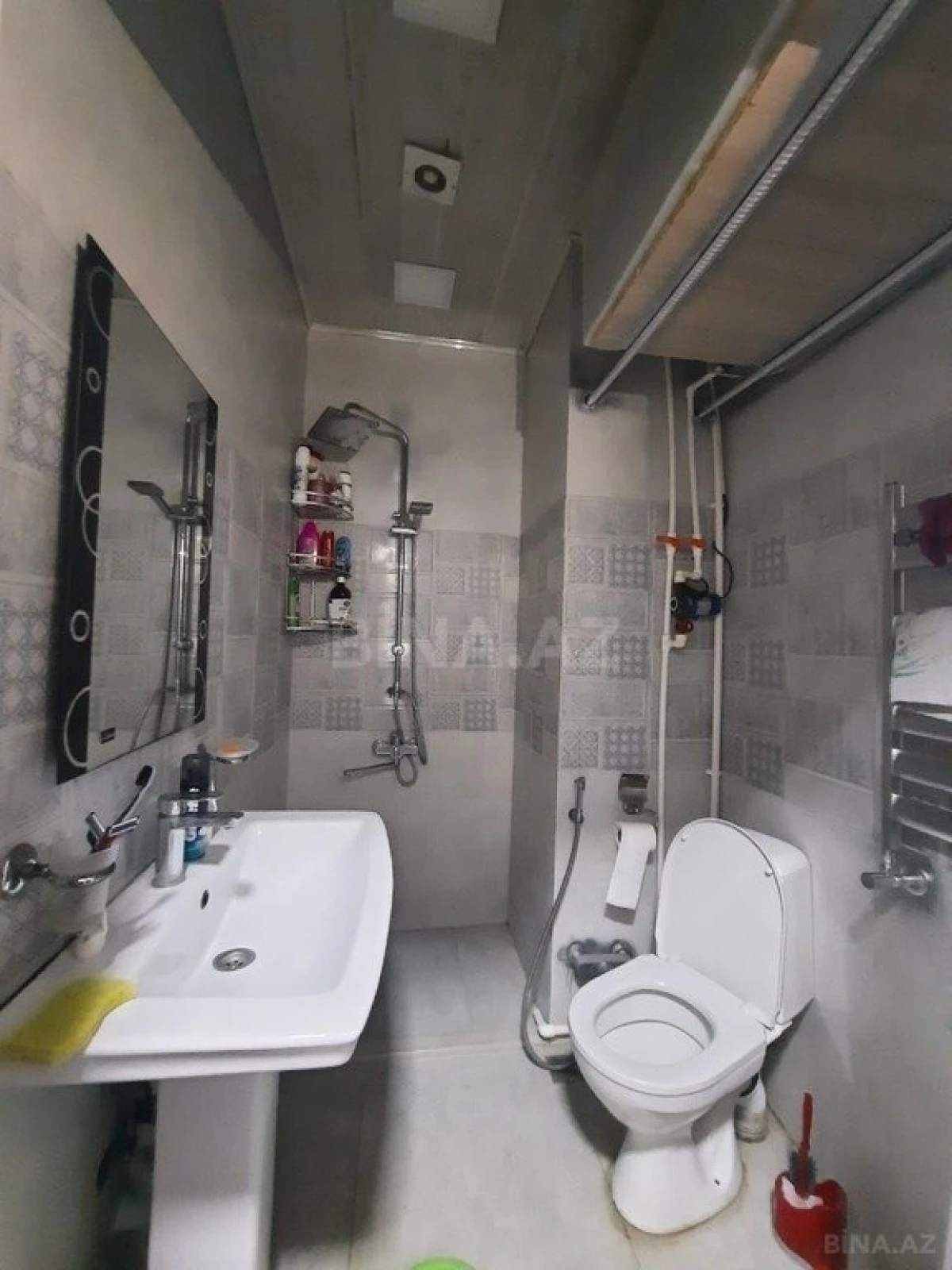 Satılır 2 otaqlı mənzil 65 m²