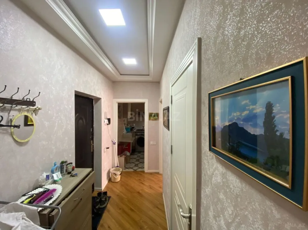 Satılır 2 otaqlı mənzil 65 m²