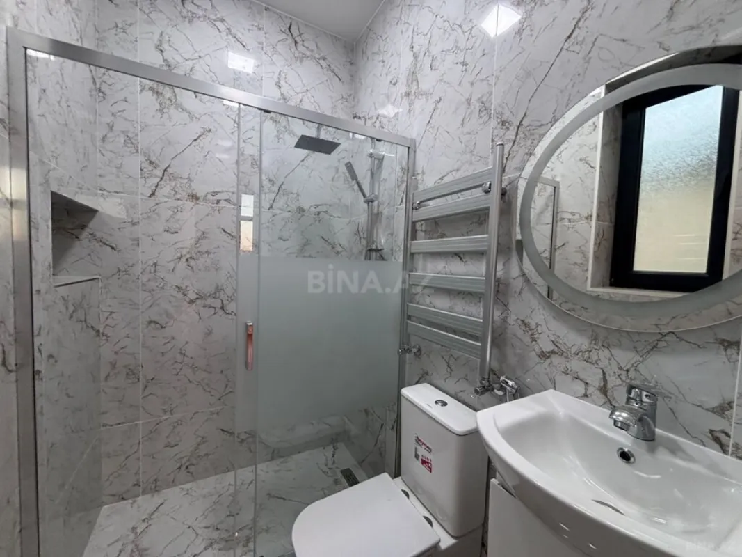 Satılır 5 otaqlı həyət evi 200 m²