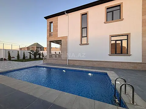 Satılır 5 otaqlı həyət evi 200 m²