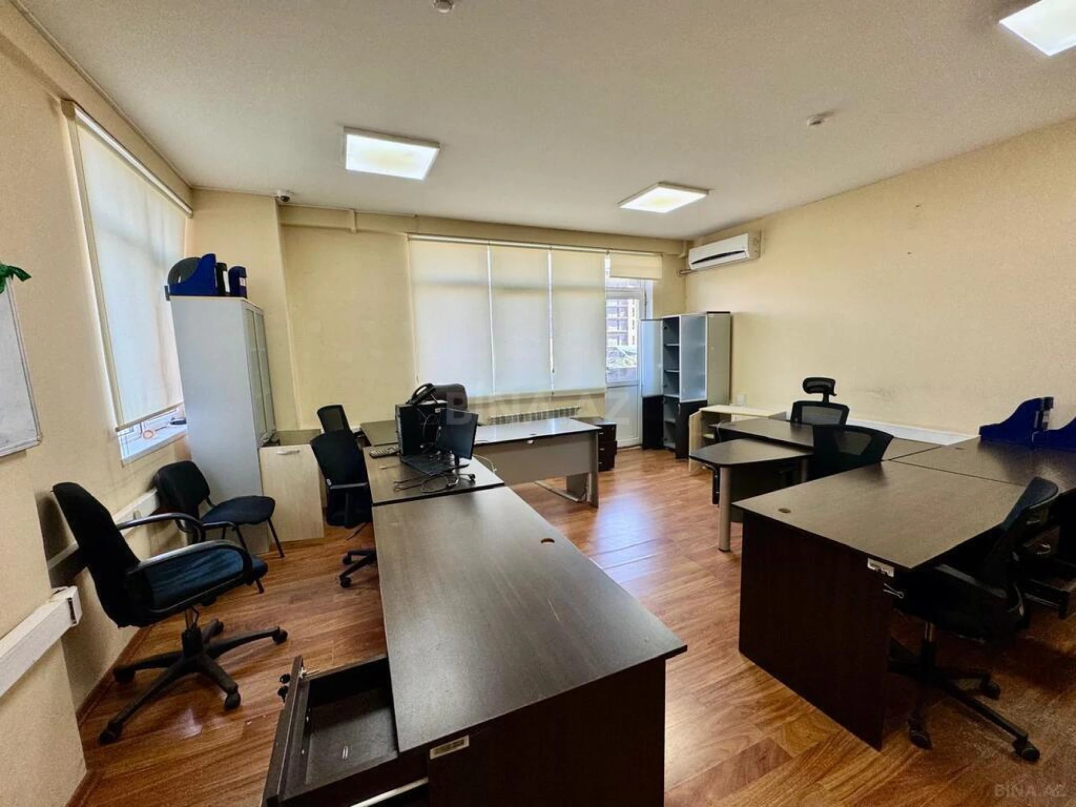 Satılır obyekt 2100 m²