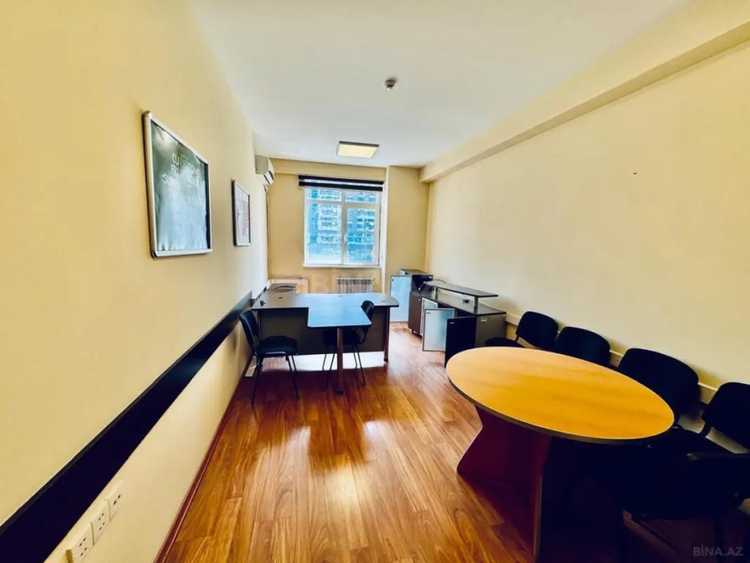 Satılır obyekt 2100 m²