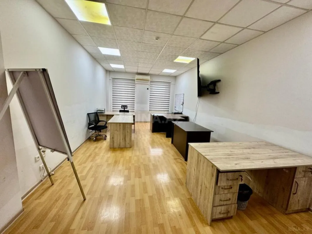 Satılır obyekt 2100 m²