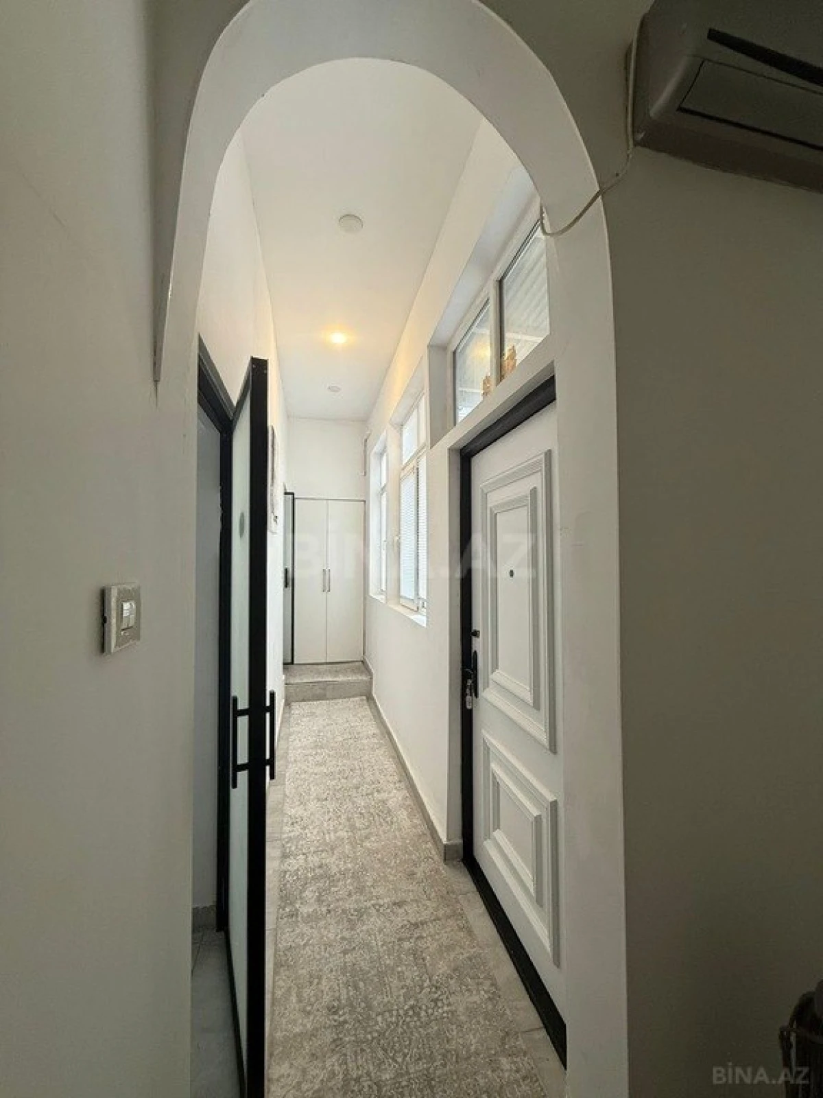 Satılır 3 otaqlı mənzil 110 m²