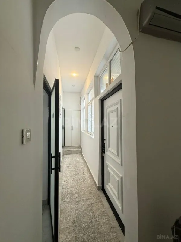 Satılır 3 otaqlı mənzil 110 m²