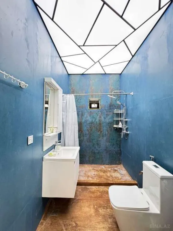 Satılır 5 otaqlı həyət evi 200 m²