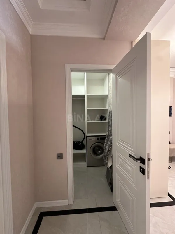 Kirayə verilir 3 otaqlı mənzil 145 m²