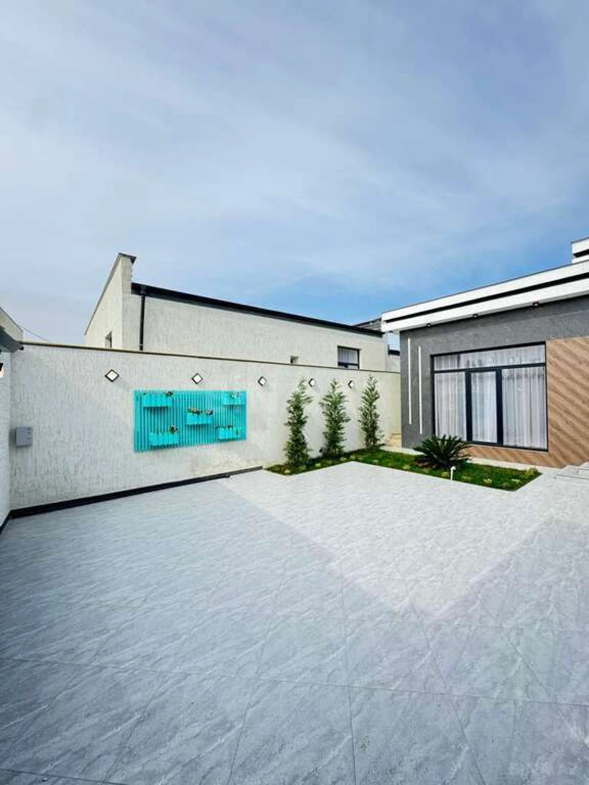 Satılır 3 otaqlı həyət evi 150 m²