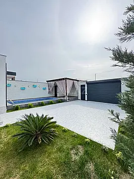 Satılır 3 otaqlı həyət evi 150 m²