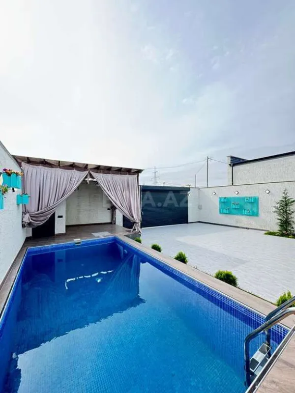 Satılır 3 otaqlı həyət evi 150 m²