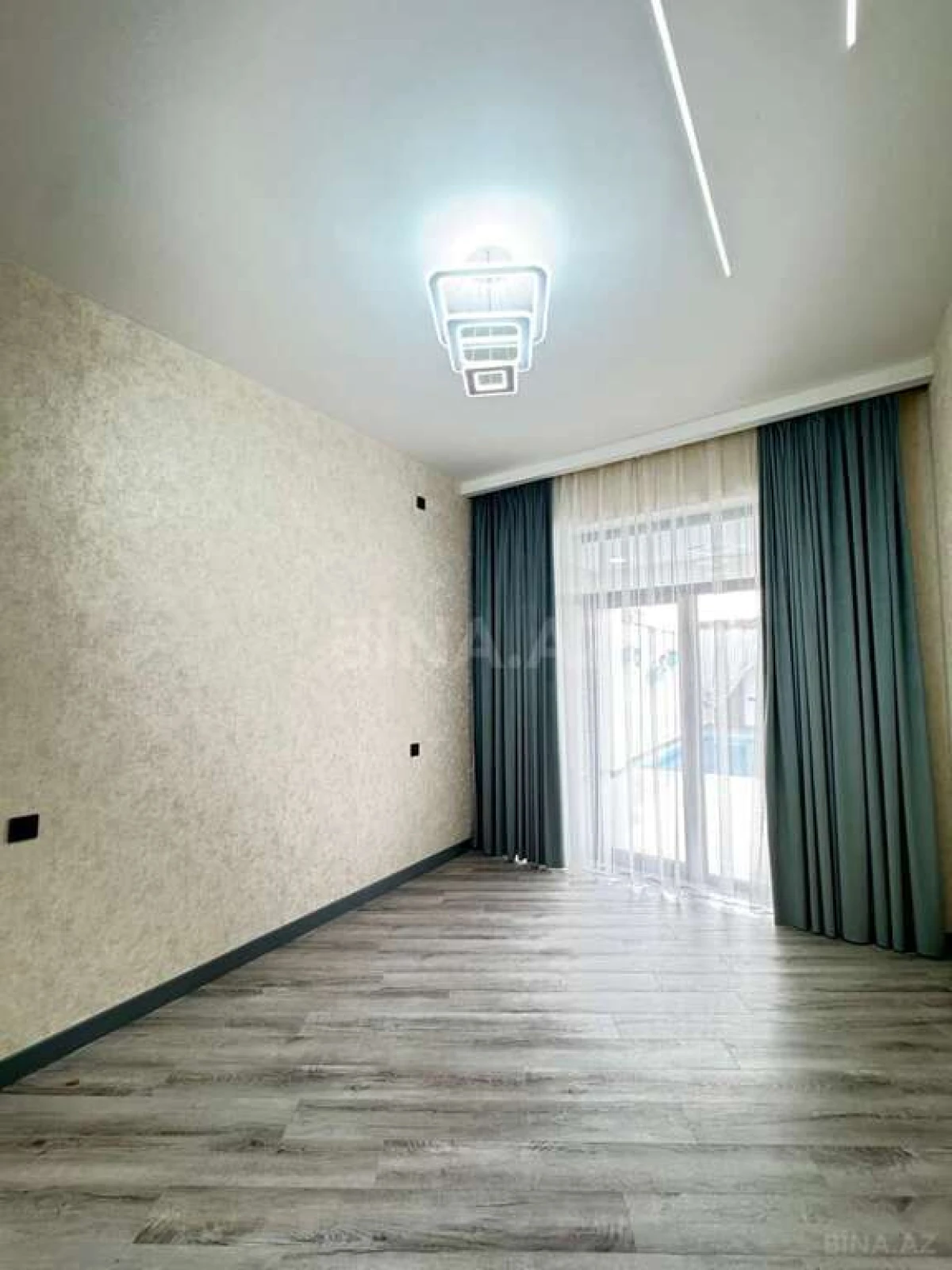 Satılır 3 otaqlı həyət evi 150 m²