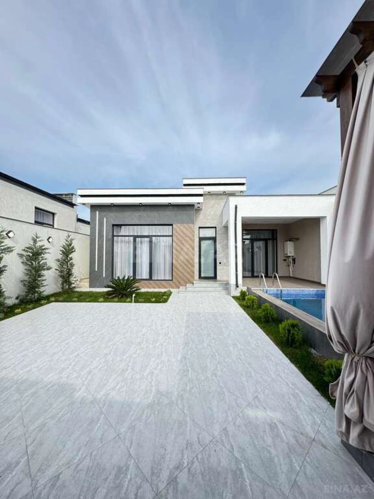 Satılır 3 otaqlı həyət evi 150 m²