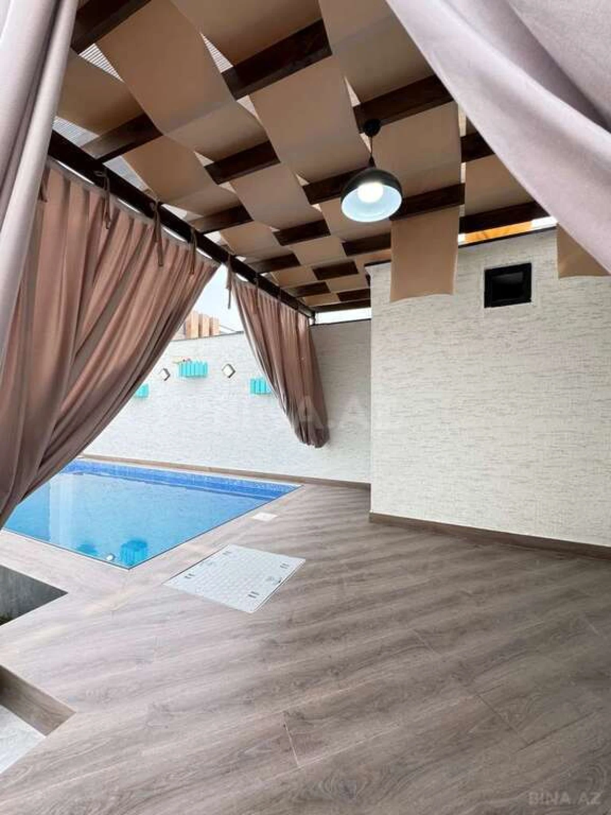 Satılır 3 otaqlı həyət evi 150 m²