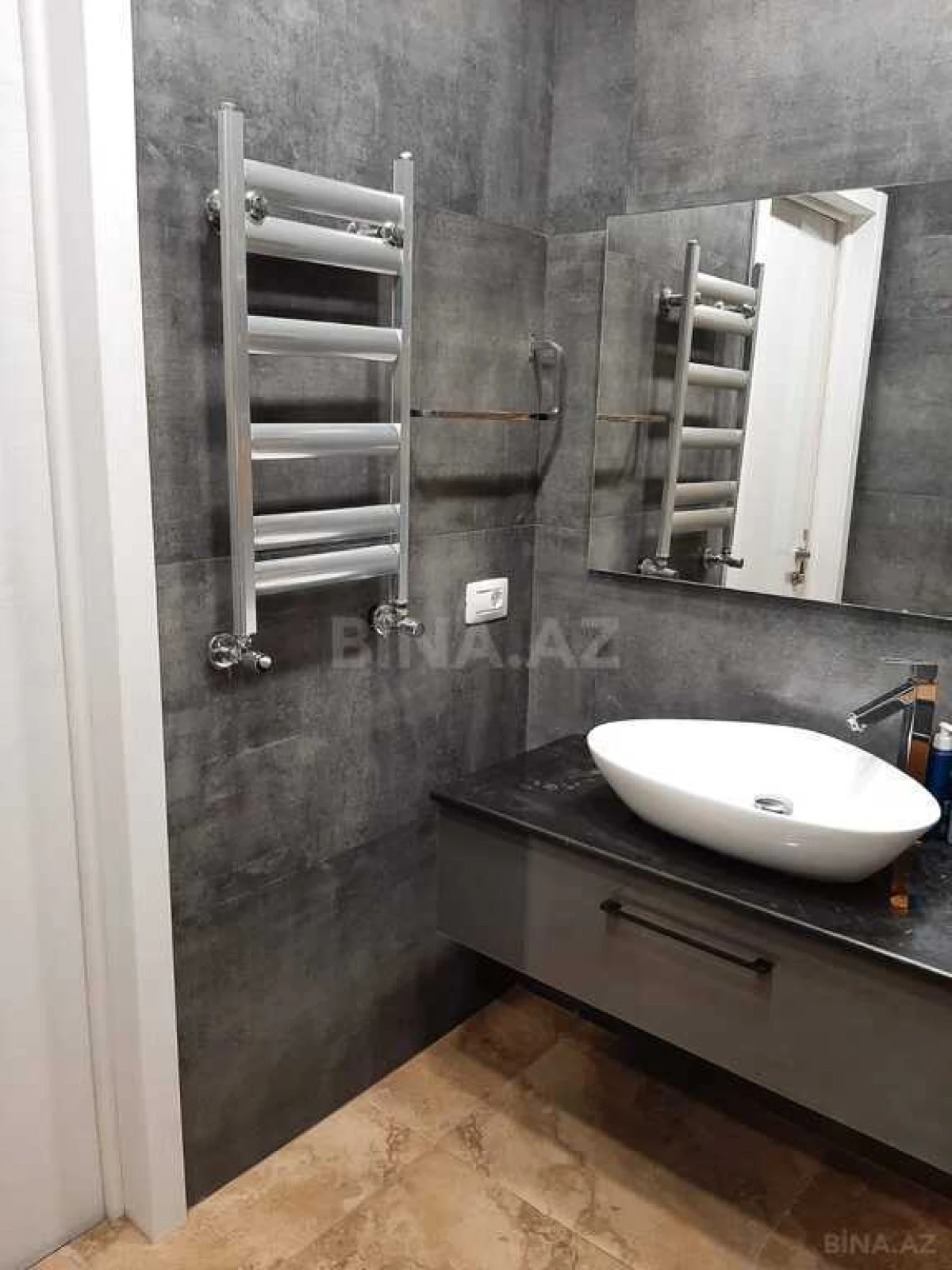 Kirayə verilir 3 otaqlı mənzil 101 m²