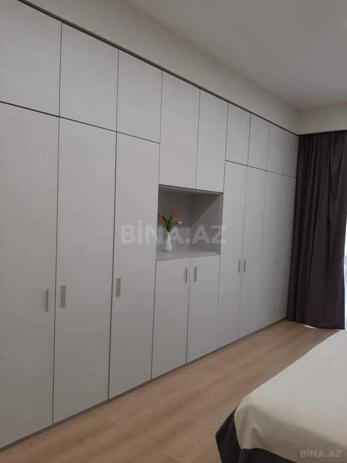 Kirayə verilir 3 otaqlı mənzil 101 m²