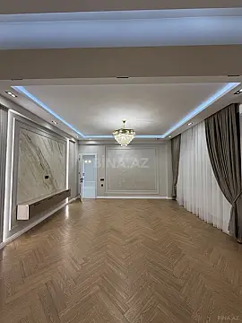 Satılır 3 otaqlı mənzil 132 m²