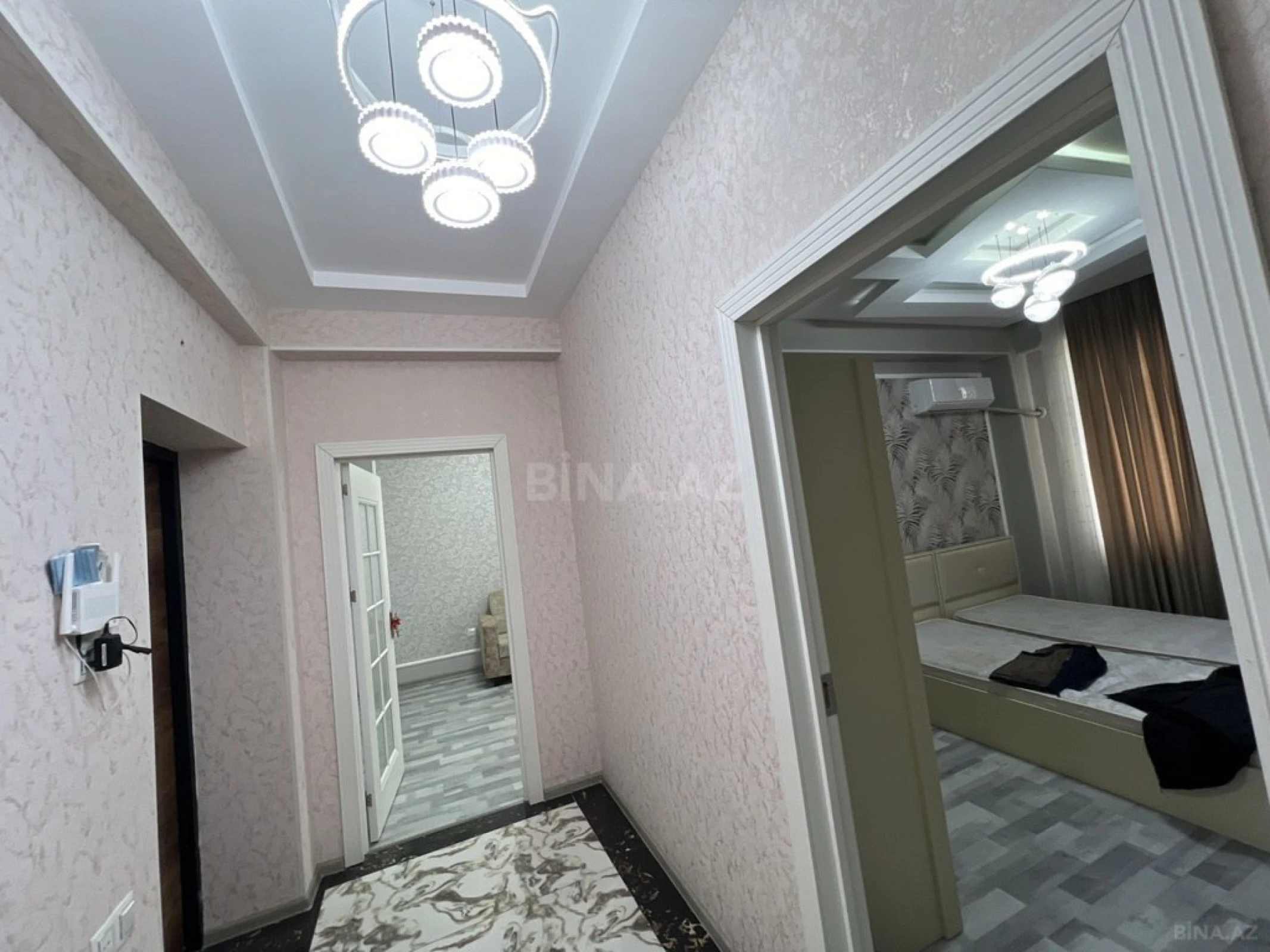 Kirayə verilir 2 otaqlı mənzil 55 m²