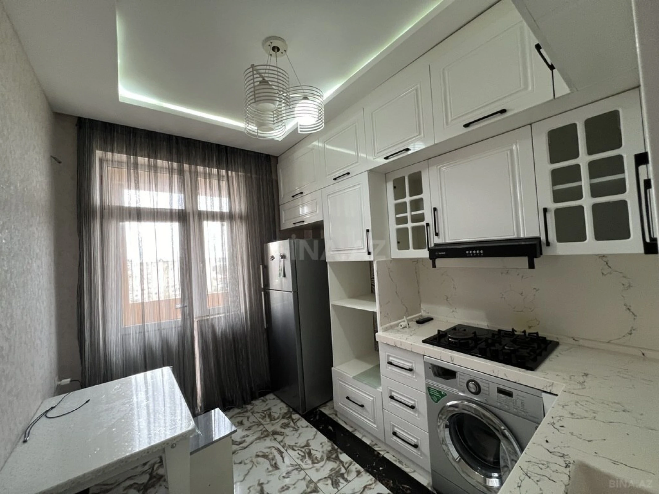 Kirayə verilir 2 otaqlı mənzil 55 m²
